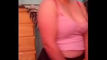 Chupándola un rato cuando chateamos en vivo