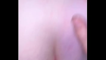 Amateur gets cum on her back