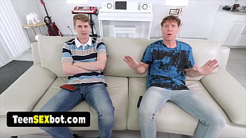 Blonde sex maniac milf gets double fucked