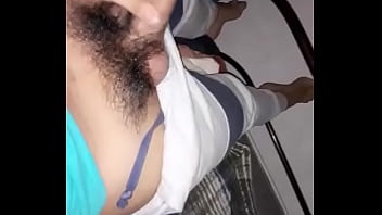 Me Masturbó En El Baño Cuando Estoy Solo thumbnail