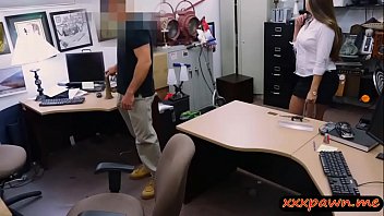 Hot ass woman screwed by nasty pawn man