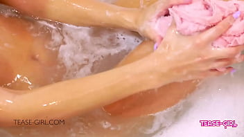 Wow this girl is stunning and wants to get fucked