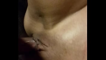 A mi esposa le encanta masturbarse