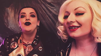 Smoking hot latex milfs deep strap on fuck arya grander