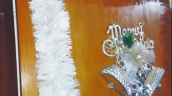 Convidei o inquelino para ir na ceia de natal e transamos muito