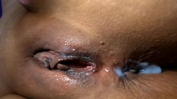 Raspando debajo de las sábanas