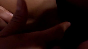 Raspando debajo de las sábanas