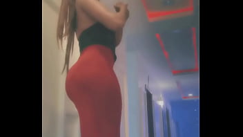 Fingers myself come check me out and get cum quickly