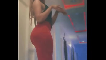 Fingers myself come check me out and get cum quickly