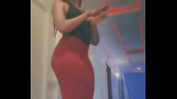 Fingers myself come check me out and get cum quickly