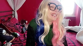 Chantal try her new very big cock