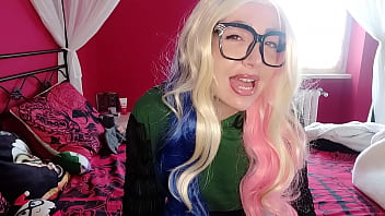 Chantal try her new very big cock