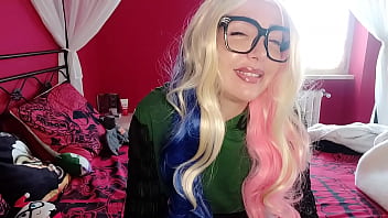 Chantal try her new very big cock