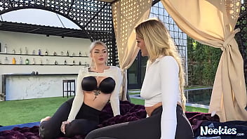 Hitchhiker threesome with two hot blondes