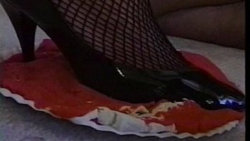 Lbo tootsies footsies scene 2 extract 1