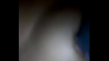 Me muestra sus senos