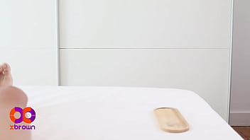 He handjob me off until i cum on his hands