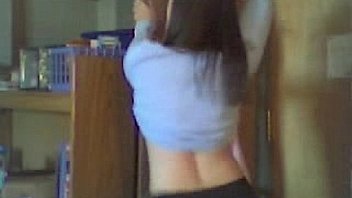 Amateur webcam teen slut in really heat shows her slit new