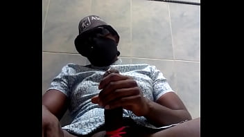 Latino Afro thumbnail