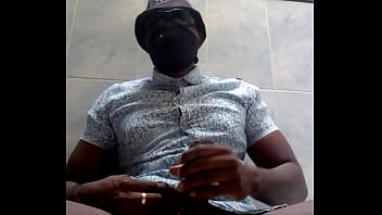 Latino Afro thumbnail