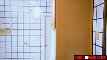 Tempted by sunbathing stepdaughter