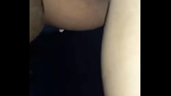 Esposa liberada dá uma boa chupada em desconhecidos sem camisinha e seu corno feliz Esposa liberada dá uma boa chupada em desconhecidos sem camisinha e seu corno feliz