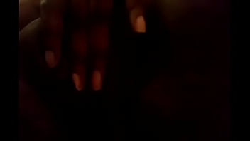 Canadian milf rubs her pussy