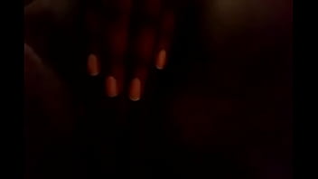 Canadian milf rubs her pussy