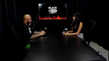 Ficou tensa no gang bang gosta de fazer sexo toda hora as vezes não consegue gozar e quem mama senta ou passa juh jackson watch sheer red