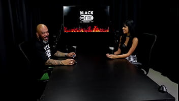 Ficou tensa no gang bang gosta de fazer sexo toda hora as vezes não consegue gozar e quem mama senta ou passa juh jackson watch sheer red