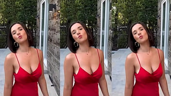 Big tits eve sweet ends up dripping wet after bouncing on her big dildo