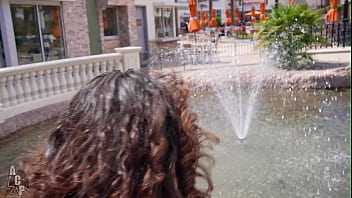 Rising bbw star looking stunning in las vegas