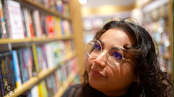 Rising bbw star looking stunning in las vegas