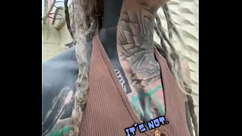 Do you like unique hotels too let me show you this crazy hotel in the heart of pattaya thailand from stun