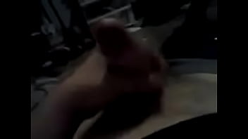 Busting a dripping cumshot