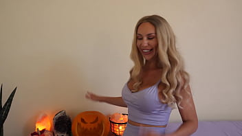 Blonde Bombshell Anna Kolba Will Sweat For Cock thumbnail