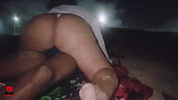 Comi no pelo a mulher casada na praia a noite ficou cheia de leite na xota completo no red Comi no pelo a mulher casada na praia a noite ficou cheia de leite na xota completo no red