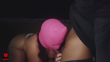 Comi no pelo a mulher casada na praia a noite ficou cheia de leite na xota completo no red