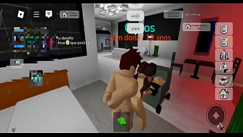 Comendo a do job no roblox