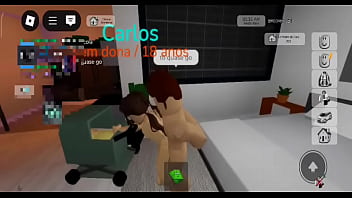Comendo a do job no roblox