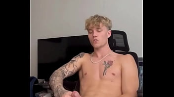 Open wide #cumblaster #gayxxx #gayhot #instagay