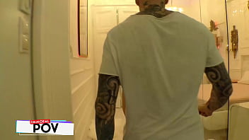 Double teaming ukrainian supermodel josephine in the new condo