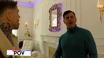 Double teaming ukrainian supermodel josephine in the new condo