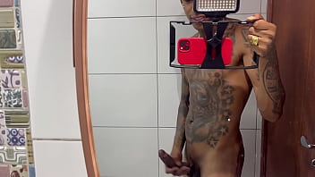 Aproveitei que meu marido saiu e fui cadela de 2 machos na casa de praia