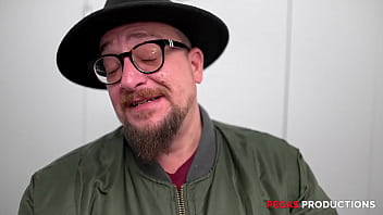 Pegas productions shelley sawyer se fait défoncer en silence