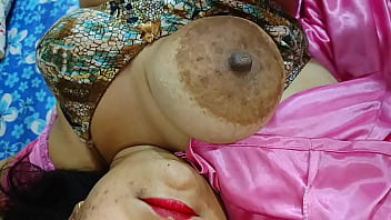 Begali wife get her ass and boob massaged