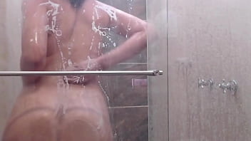I touch my pussy while i shower i'm a slut who loves sex