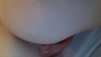 Mrs trouble playing with herself