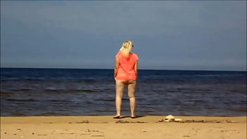 Big ass on a sunny day