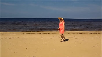 Big ass on a sunny day